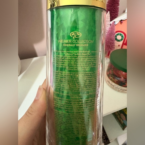 Emerald Tanning Bronzer (Palm Beach Tan Exclusive) - Picture 4 of 6